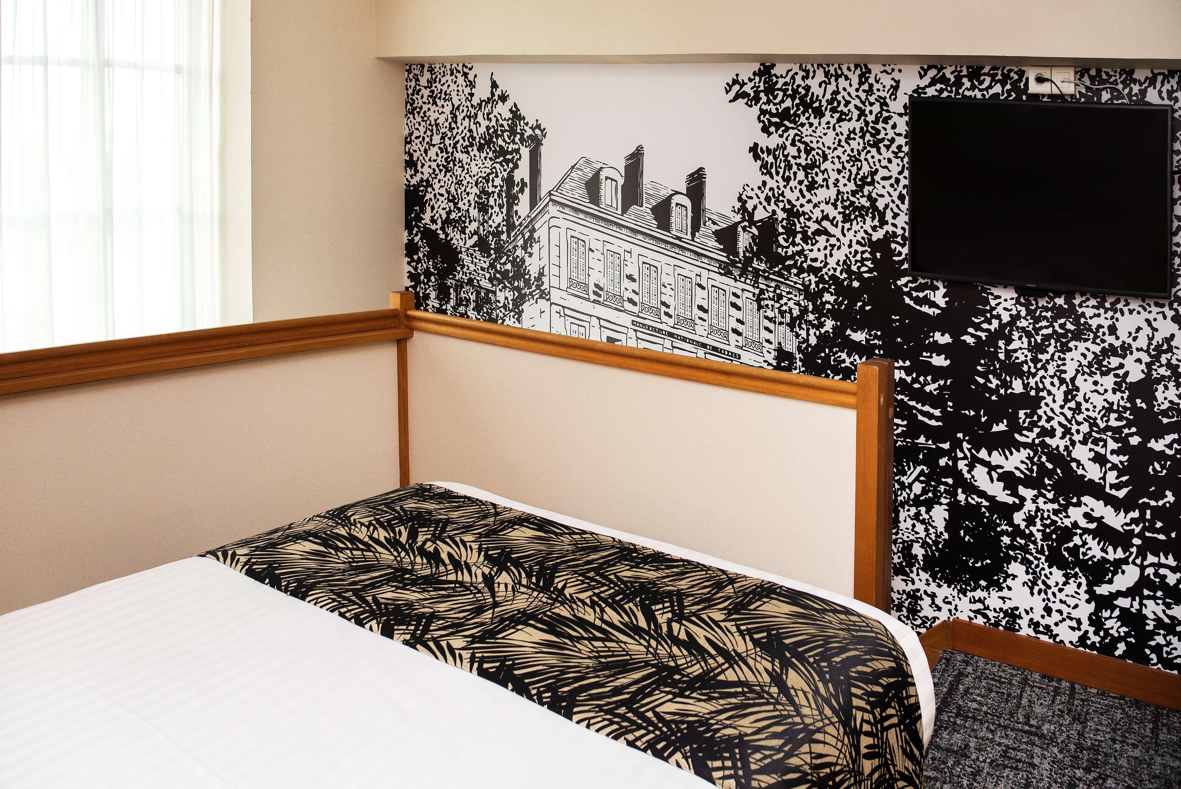 Hotel Western Colbert 4*