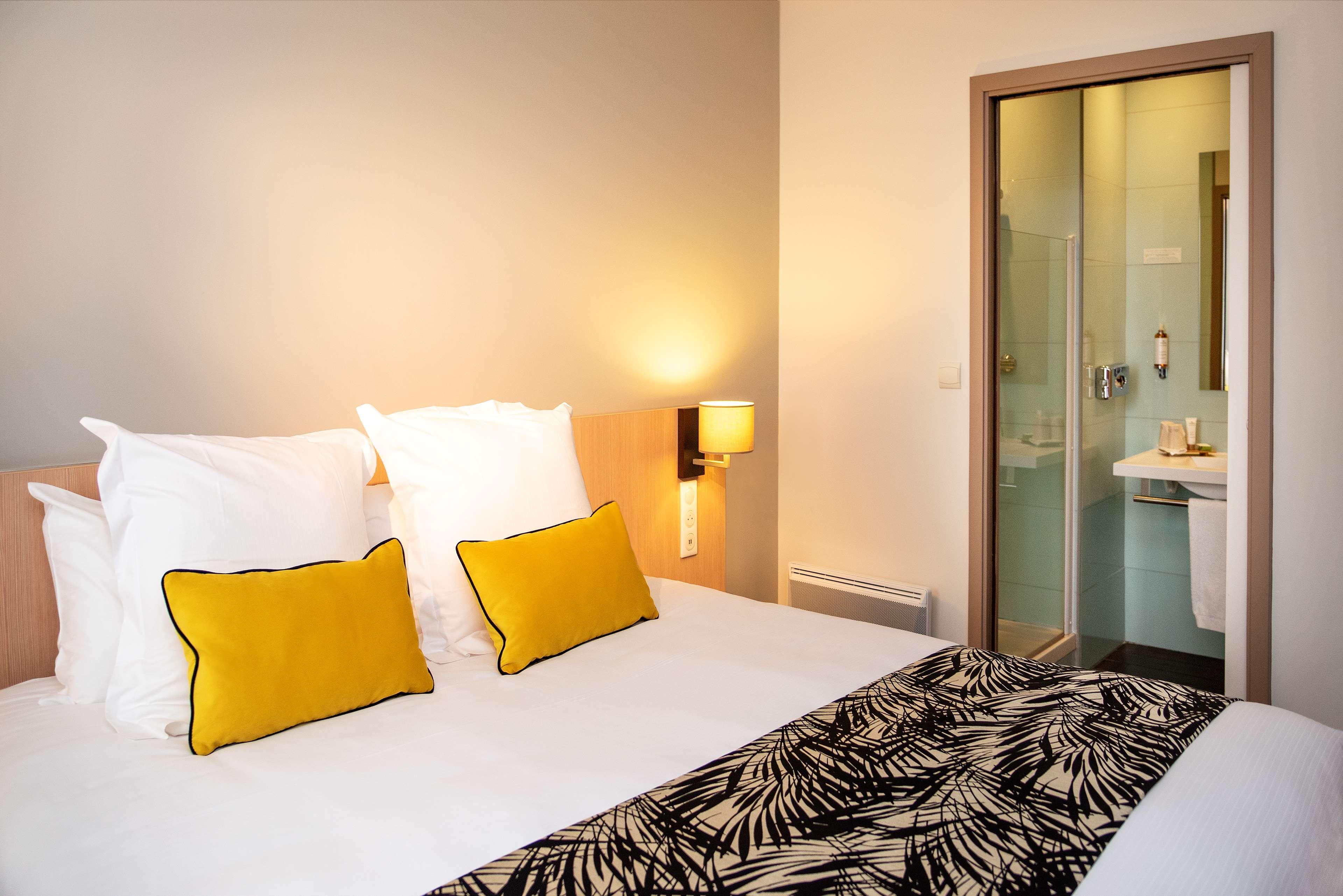 Western Colbert 4* Châteauroux