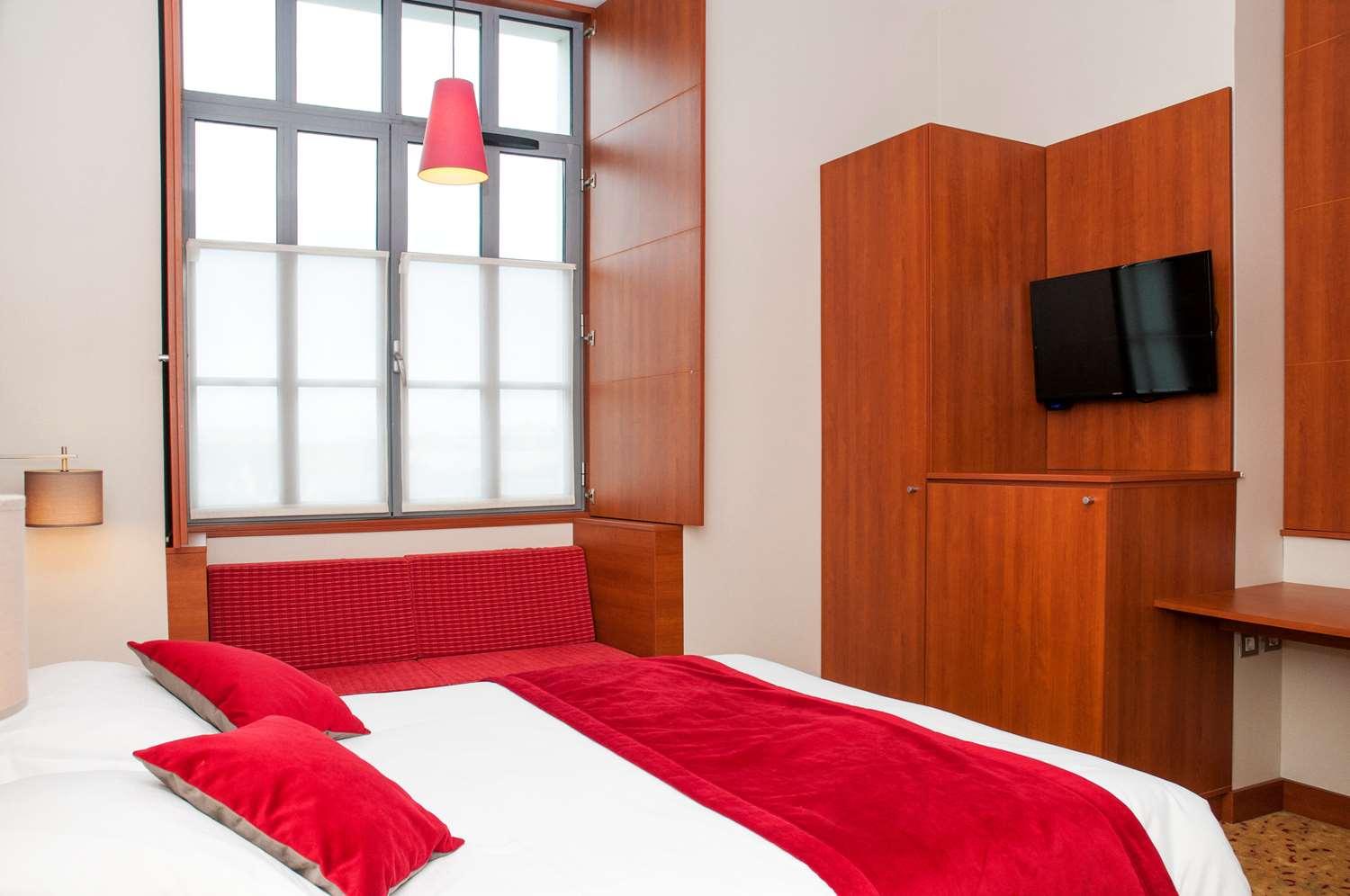 Hotel Western Colbert 4*