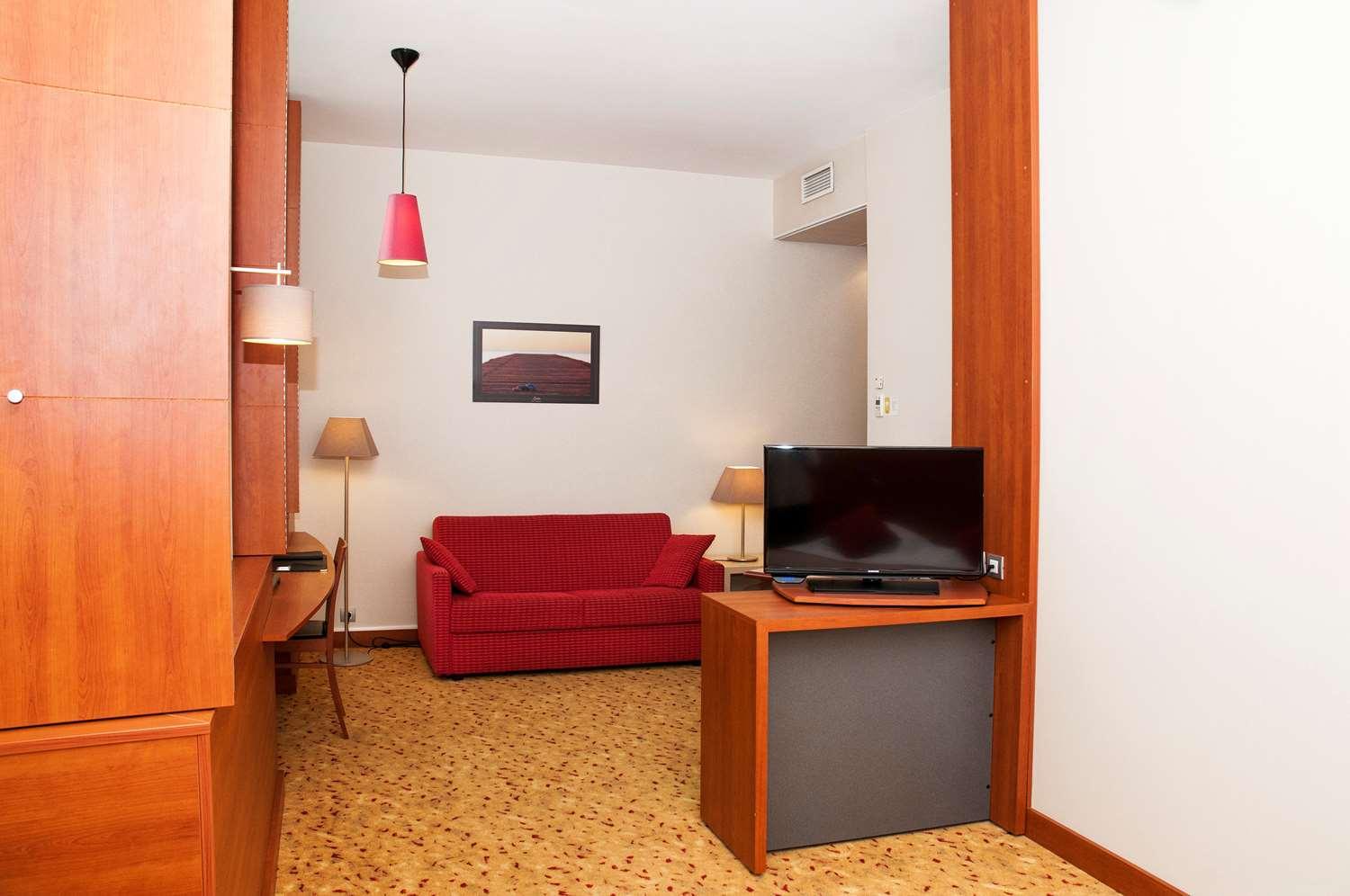 Western Colbert Hotel Châteauroux