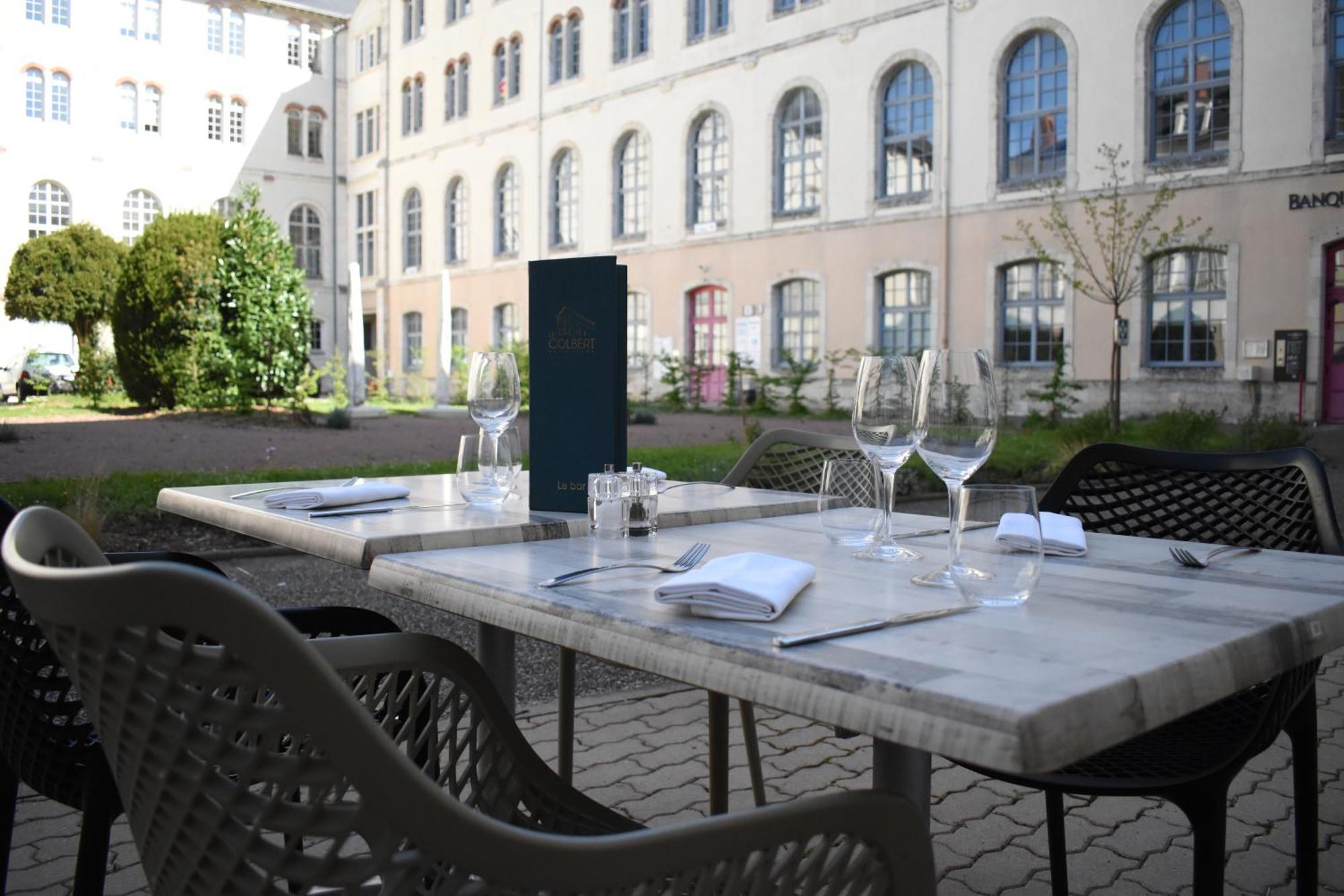 Western Colbert Hotel Châteauroux
